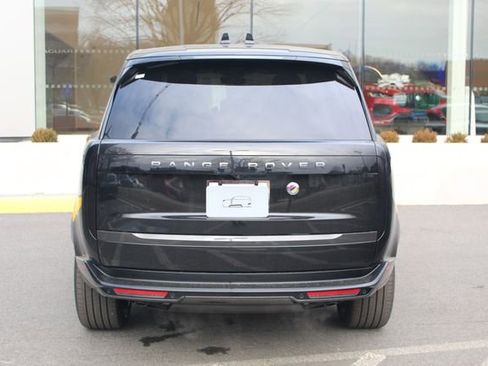 New 2026 Land Rover Range Rover SE image 7