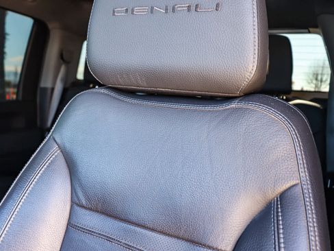 Used 2021 GMC Sierra 2500 Denali w/ Denali Ultimate Package image 27