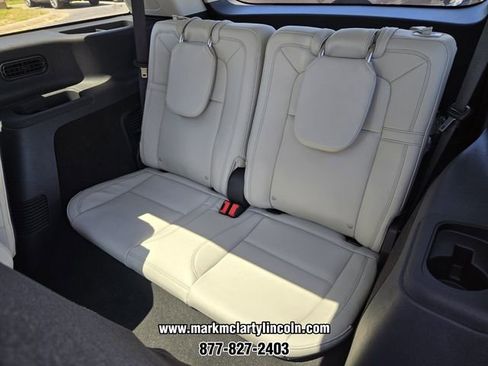 New 2026 Lincoln Aviator Reserve AWD/4WD image 8
