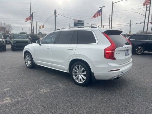 Used 2017 Volvo XC90 T6 Momentum w/ Vision Package AWD/4WD image 5