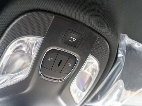 New 2026 Jeep Compass Limited image 25