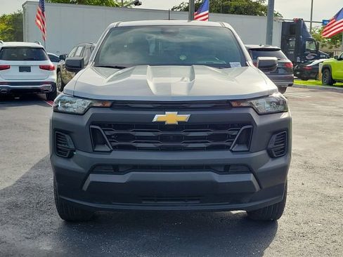 Used 2023 Chevrolet Colorado W/T w/ WT Convenience Package RWD image 2