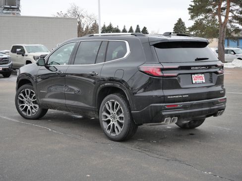 New 2026 GMC Acadia Denali Ultimate image 2