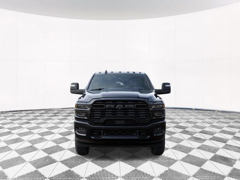 New 2026 RAM 3500 Big Horn AWD/4WD image 9