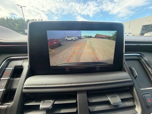 Used 2024 GMC Yukon SLT AWD/4WD image 41