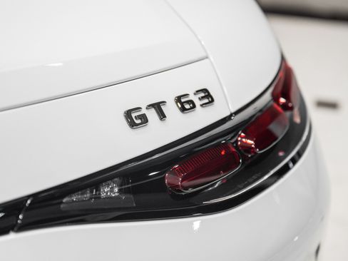 Used 2025 Mercedes-Benz AMG GT 63 image 14
