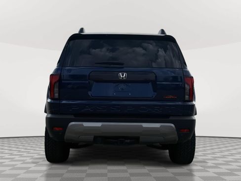 Certified 2026 Honda Passport TrailSport image 5