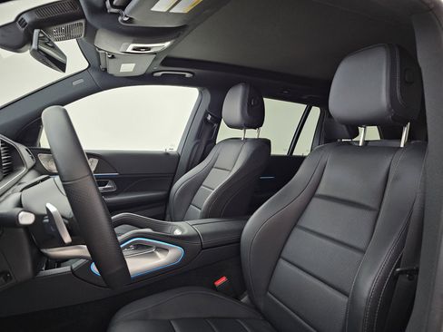 Certified 2023 Mercedes-Benz GLS 450 4MATIC image 10