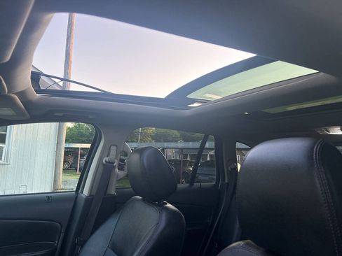 Used 2013 Ford Edge SEL AWD/4WD image 30