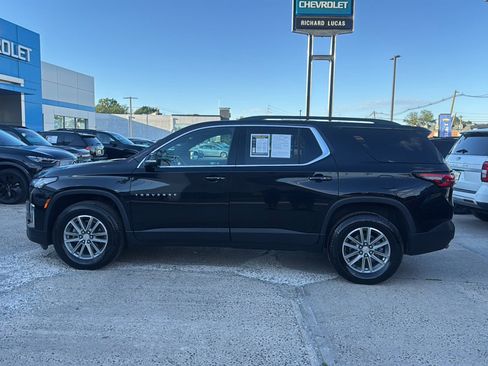Used 2023 Chevrolet Traverse LT FWD image 8