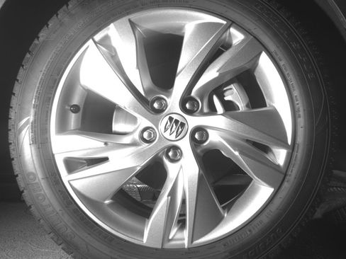 Used 2025 Buick Encore GX Preferred FWD image 13