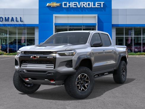 New 2026 Chevrolet Colorado ZR2 w/ Technology Package AWD/4WD image 37