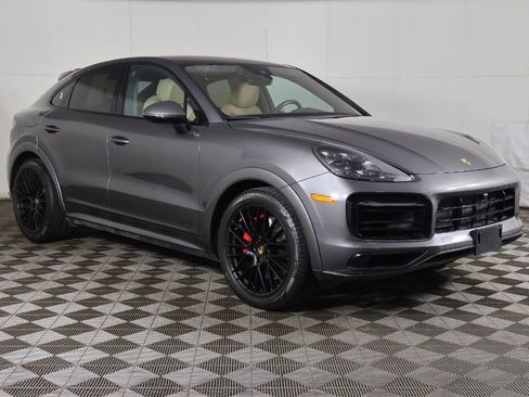 Used 2021 Porsche Cayenne GTS w/ Premium Package Plus image 2