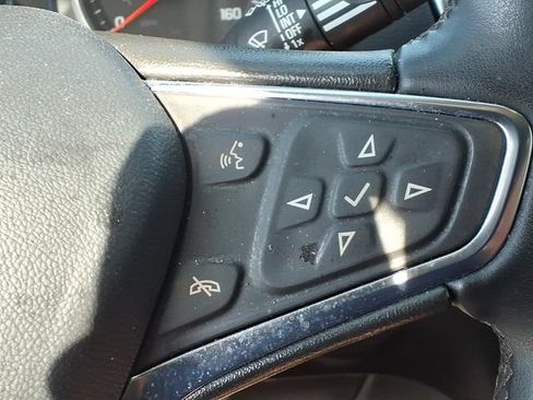 Used 2024 Chevrolet Equinox LT w/ LPO, Floor Liner Package FWD image 13