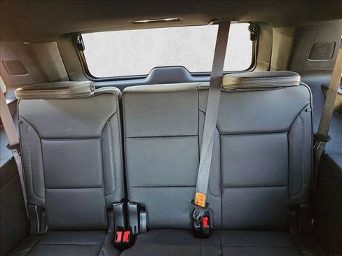 Used 2022 GMC Yukon Denali w/ Denali Ultimate Package image 19