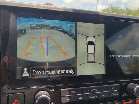 Used 2025 Nissan Frontier PRO-4X w/ Pro Convenience Package image 28