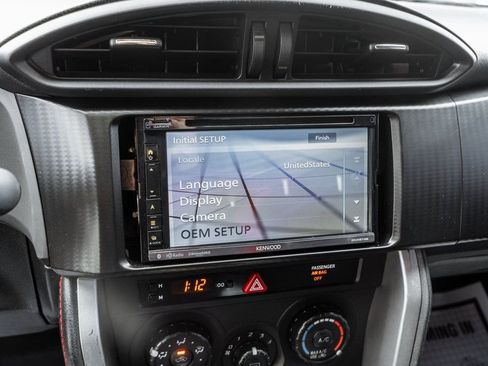 Used 2014 Scion FR-S image 9