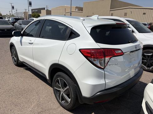 Used 2022 Honda HR-V EX image 9