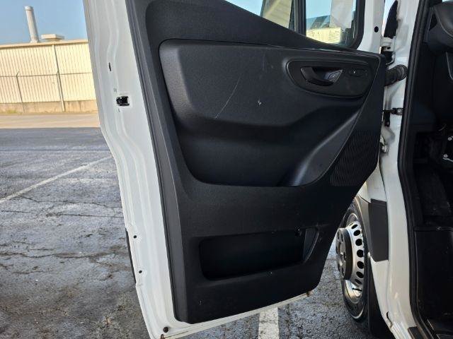Used 2024 Mercedes-Benz Sprinter 3500 image 24