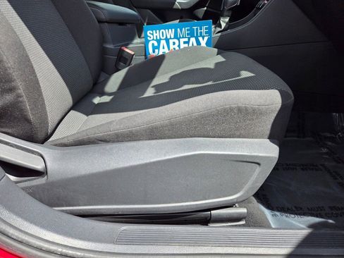 Used 2019 Volkswagen Jetta S w/ Driver Assistance Package image 38