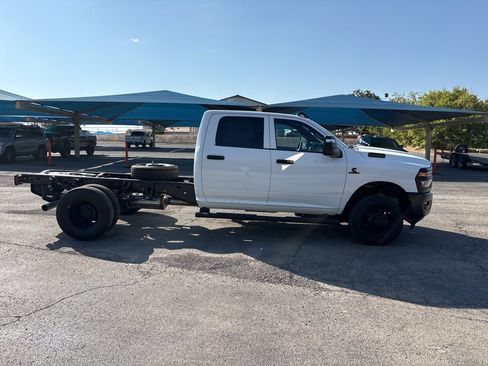 New 2027 RAM 3500 Tradesman AWD/4WD image 4