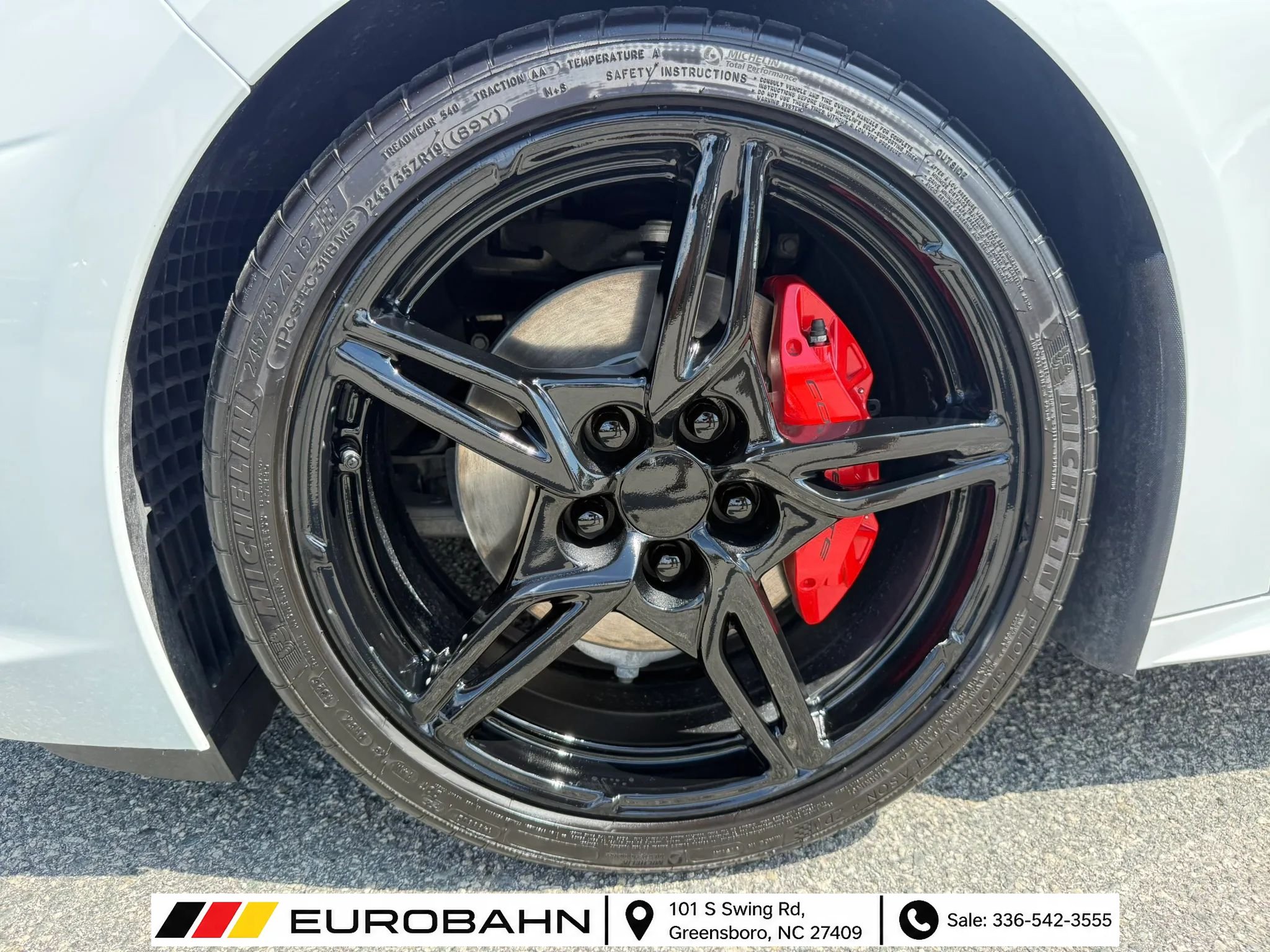 Used 2024 Chevrolet Corvette Stingray Premium Conv w/ 3LT RWD image 27