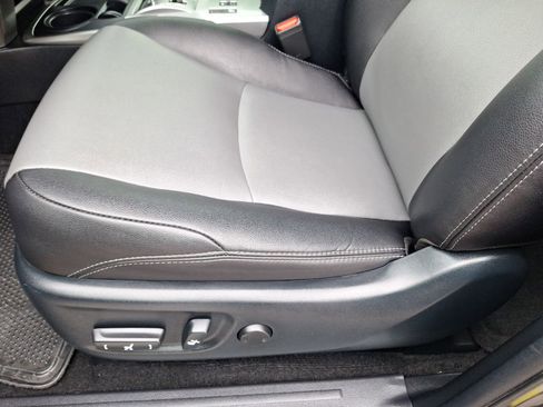 Used 2022 Toyota 4Runner SR5 Premium image 15