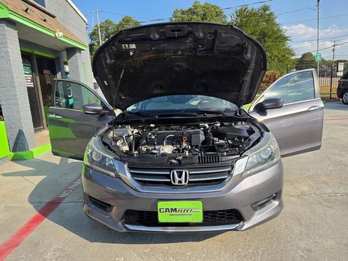 Used 2013 Honda Accord LX image 48