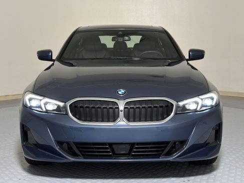 Used 2025 BMW 330i Sedan RWD image 8