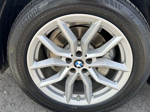 Used 2019 BMW X5 xDrive40i w/ Premium Package 2 AWD/4WD image 12