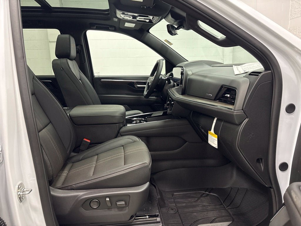 New 2027 Chevrolet Tahoe High Country w/ Sun And Tow Package AWD/4WD image 35