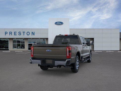 New 2026 Ford F250 Lariat w/ Chrome Package image 8