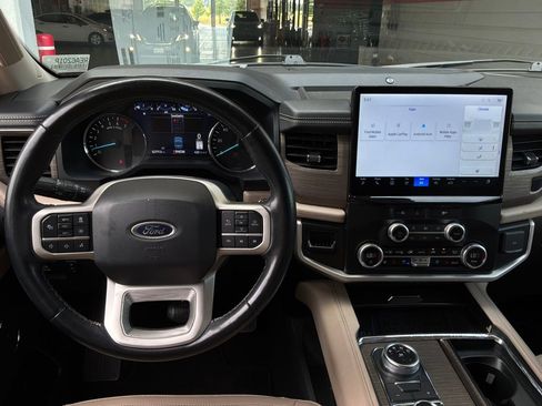Used 2024 Ford Expedition Max Limited AWD/4WD image 15