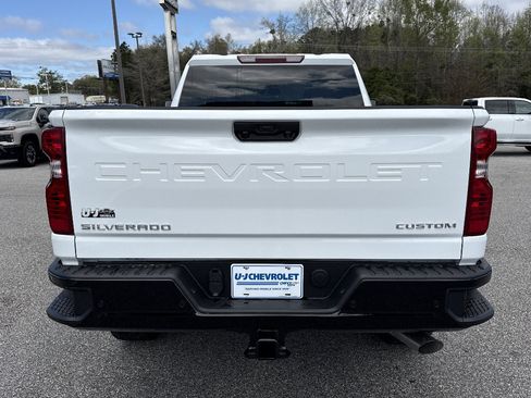 New 2026 Chevrolet Silverado 2500 Custom w/ Custom Value Package AWD/4WD image 4