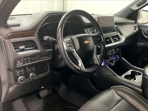 Used 2022 Chevrolet Tahoe Premier AWD/4WD image 8