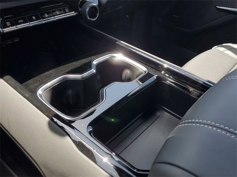 New 2026 Chevrolet Silverado EV LT w/ Plus Package image 29