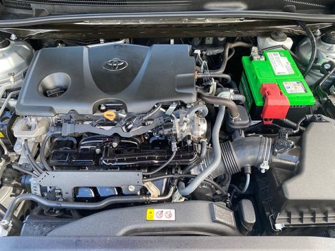 Used 2021 Toyota Camry XSE FWD image 10