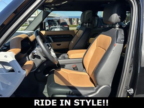 Used 2024 Land Rover Defender 90 X-Dynamic SE image 13