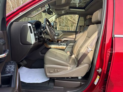 Used 2019 GMC Sierra 2500 SLT w/ Duramax Plus Package image 14