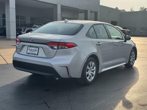 Certified 2024 Toyota Corolla LE FWD image 3