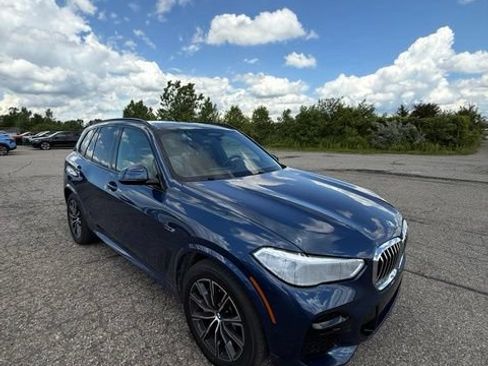 Used 2023 BMW X5 xDrive45e w/ Executive Package AWD/4WD image 4