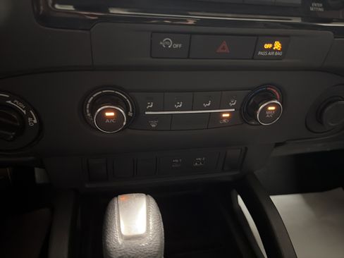 Used 2024 Nissan Frontier S w/ S Utility Package AWD/4WD image 19