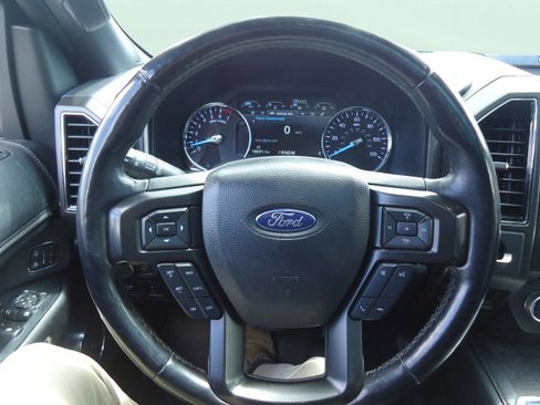 Used 2018 Ford Expedition Limited AWD/4WD image 12
