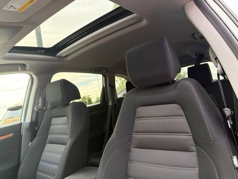 Used 2018 Honda CR-V EX image 5