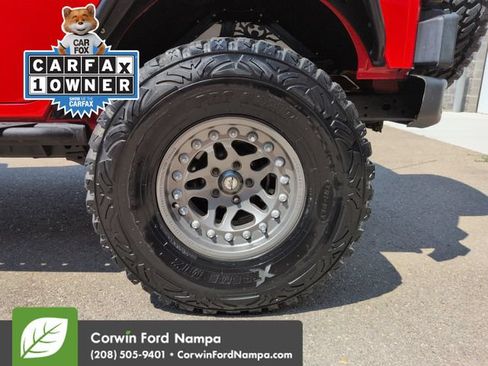 Used 2018 Jeep Wrangler Unlimited Rubicon AWD/4WD image 31