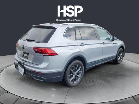Used 2023 Volkswagen Tiguan SE FWD image 5