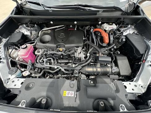 Used 2019 Toyota RAV4 Limited w/ Limited Grade Weather Package AWD/4WD image 32