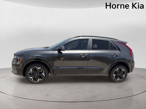 New 2026 Kia Niro Wind FWD image 6