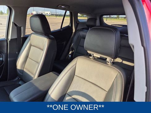 Used 2024 GMC Terrain SLT w/ Tech Package AWD/4WD image 13