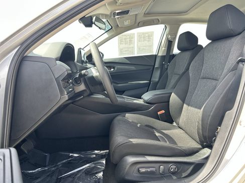 Certified 2024 Honda Accord EX image 13
